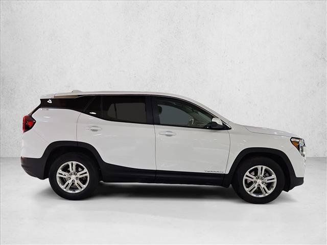 Used 2024 GMC Terrain SLE FWD image 4