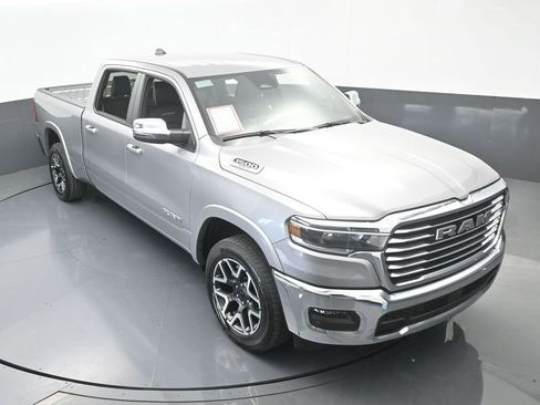 Used 2025 RAM 1500 Laramie image 54