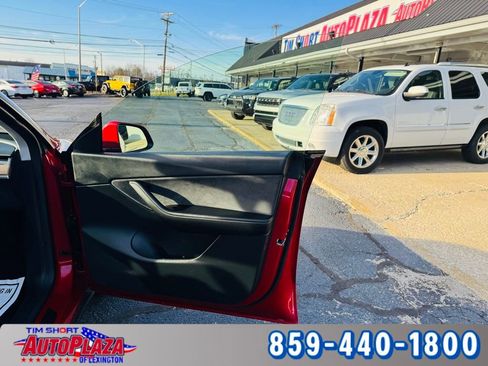 Used 2021 Tesla Model Y Long Range image 52