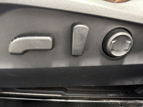 Used 2020 Subaru Outback Touring XT image 20