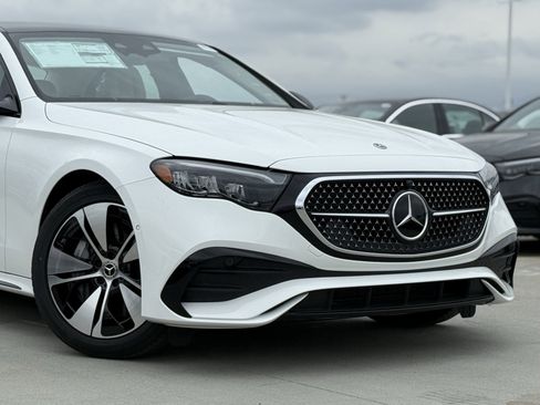 New 2026 Mercedes-Benz E 450 4MATIC Sedan image 3