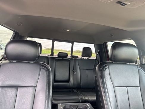 Used 2018 Ford F150 Lariat image 21