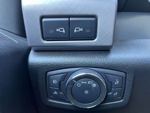 Used 2018 Ford F150 Limited AWD/4WD image 24