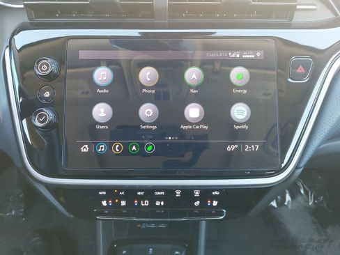 Used 2022 Chevrolet Bolt EUV Premier w/ Sun & Sound Package image 20