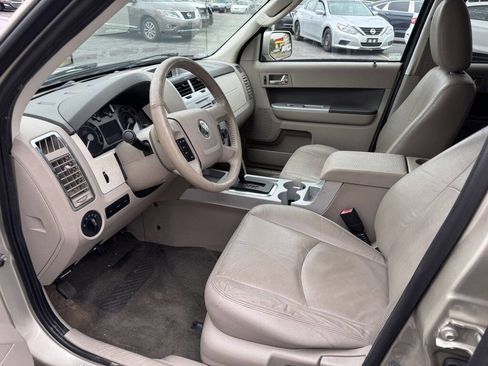 Used 2010 Mercury Mariner Premier image 8