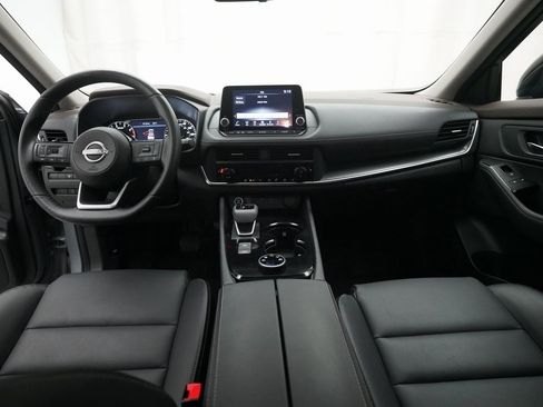 Certified 2023 Nissan Rogue SV w/ SV Premium B Package image 5