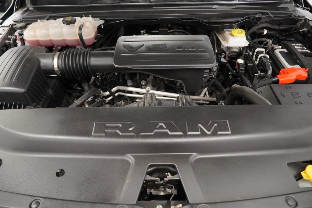 Used 2025 RAM 1500 Big Horn AWD/4WD image 48