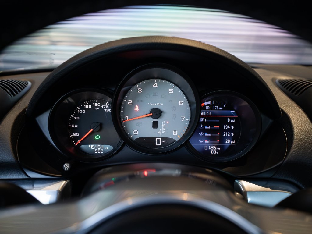 Certified 2017 Porsche 718 Cayman S RWD image 15