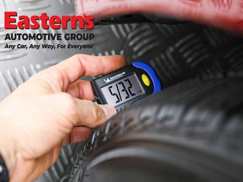 Used 2016 Tesla Model S 90D image 25