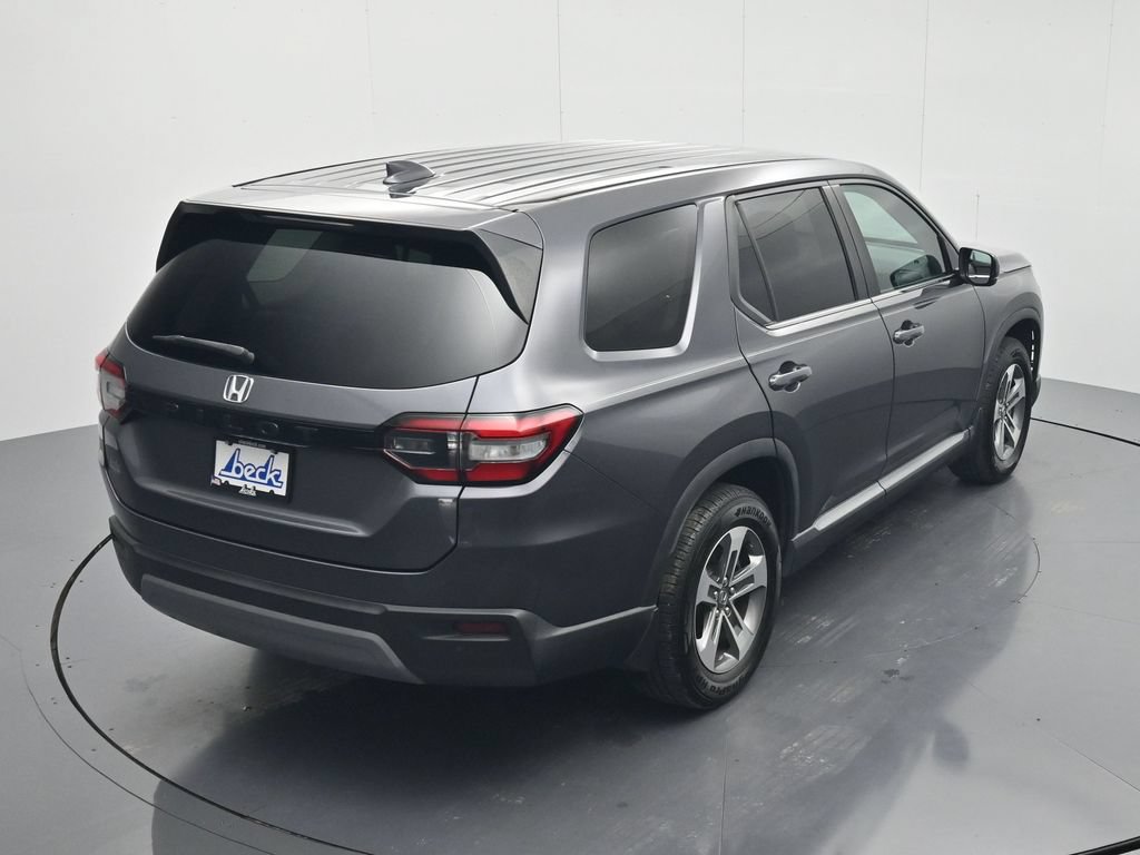 Used 2025 Honda Pilot EX-L image 33