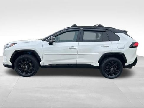 Certified 2022 Toyota RAV4 XSE AWD/4WD image 2