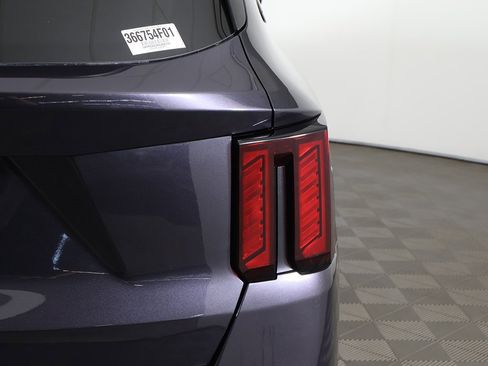 Used 2025 Kia Sorento LX image 15