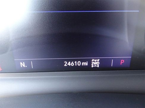 Certified 2024 Cadillac XT6 Premium Luxury image 22