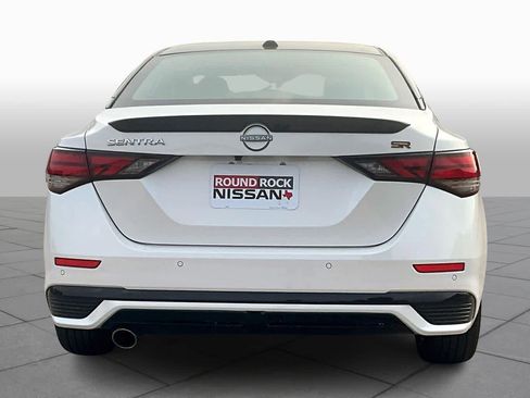 New 2025 Nissan Sentra SR w/ Midnight Edition image 4