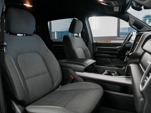 Used 2023 RAM 1500 Big Horn image 37