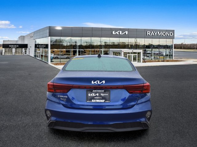 Certified 2024 Kia Forte LXS w/ LXS Technology Package FWD image 4