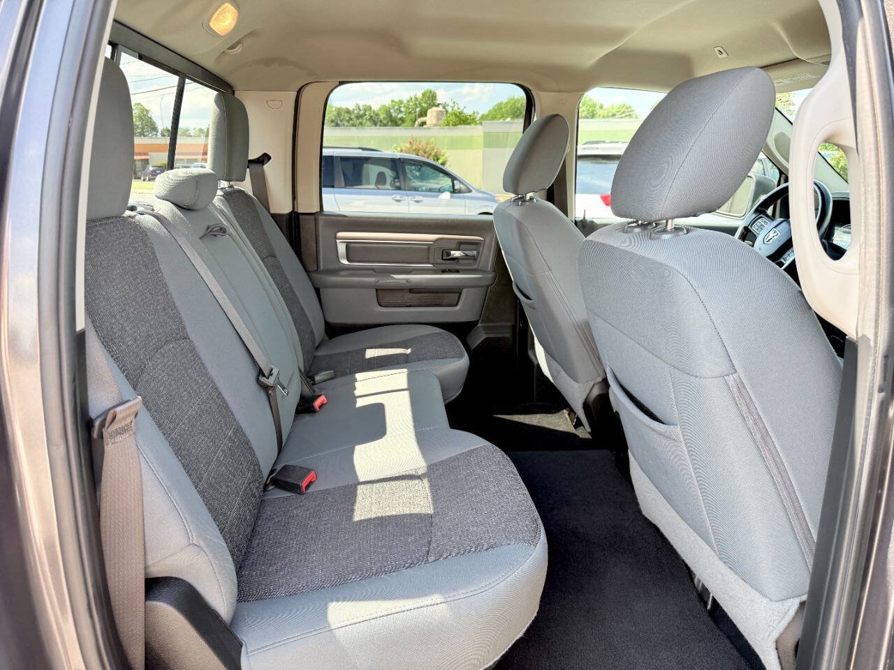 Used 2019 RAM 1500 Big Horn AWD/4WD image 13