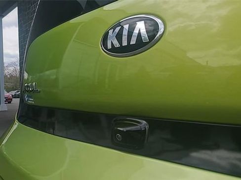 Used 2019 Kia Soul FWD image 10