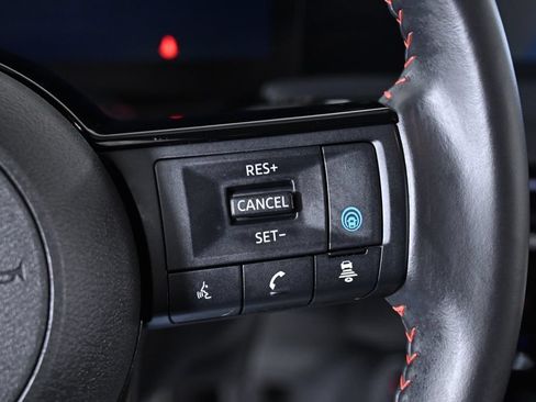 Certified 2025 Nissan Kicks SR AWD/4WD image 16
