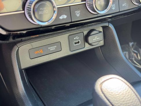 Certified 2024 Honda Civic LX image 17