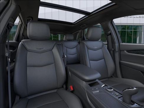 New 2025 Cadillac XT5 Premium Luxury w/ LPO, Floor Liner Package image 16