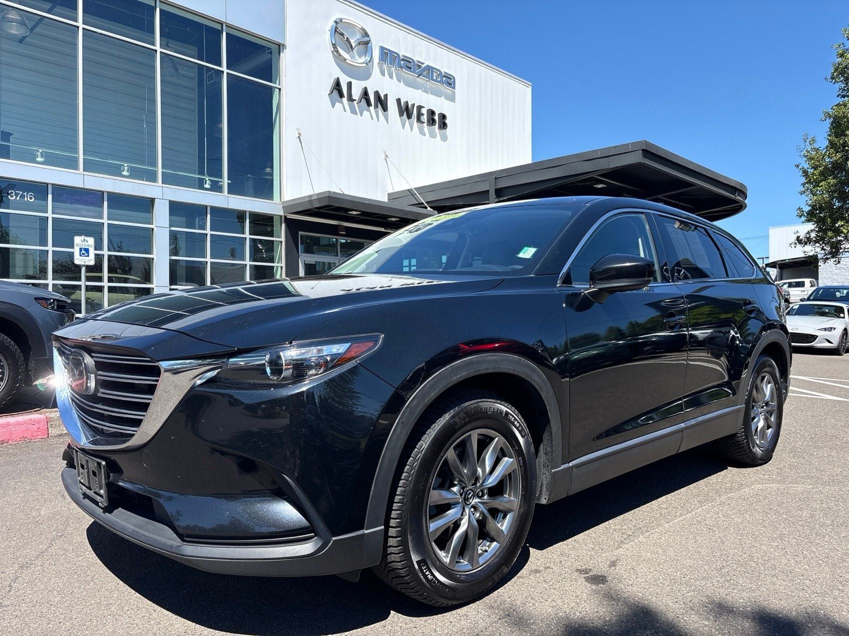 Used 2019 MAZDA CX-9 Touring AWD/4WD image 1