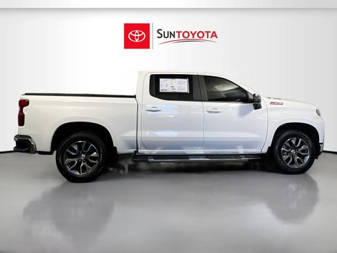 Used 2021 Chevrolet Silverado 1500 LT w/ All Star Edition Plus image 2
