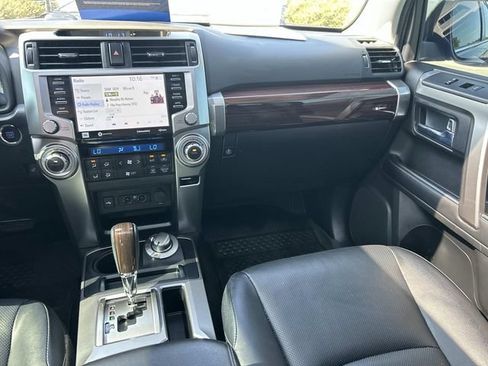 Used 2024 Toyota 4Runner Limited AWD/4WD image 15