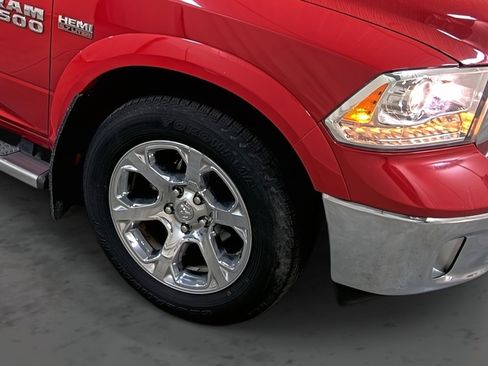 Used 2017 RAM 1500 Laramie image 14