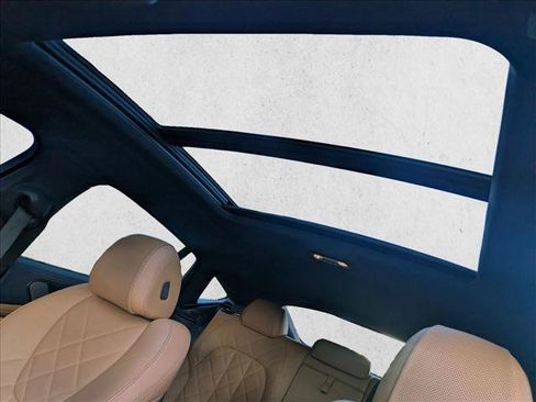 Used 2023 BMW X6 xDrive40i w/ M Sport Package image 12