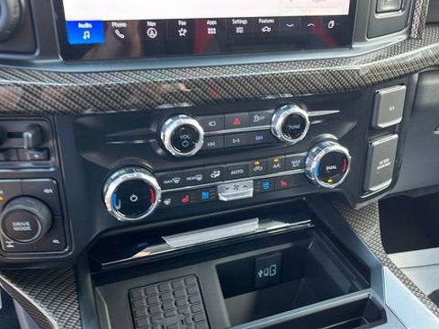 New 2025 Ford F250 Lariat w/ Lariat Ultimate Package image 52