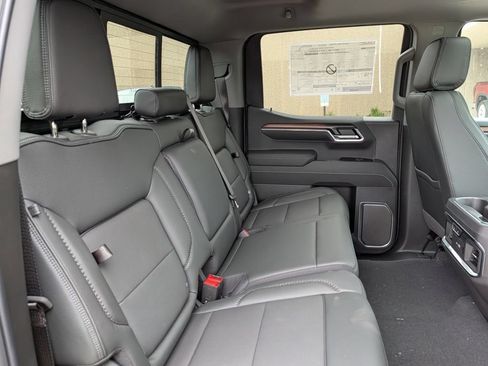 New 2026 GMC Sierra 1500 Denali w/ Denali Reserve Package AWD/4WD image 29