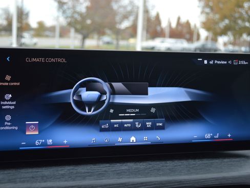 Used 2025 BMW 330i xDrive 330i xDrive w/ Convenience Package image 20