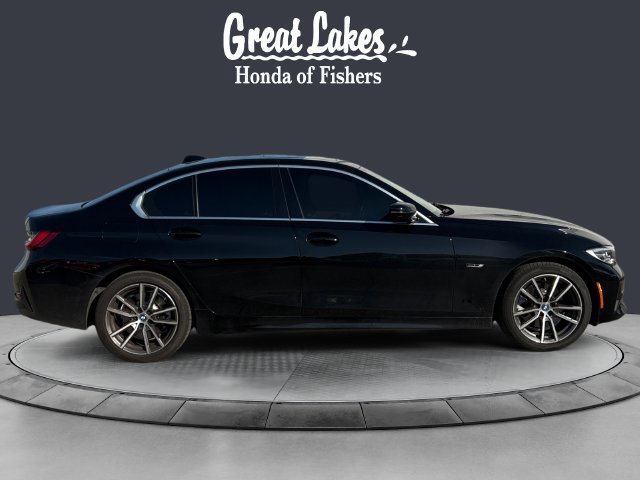 Used 2022 BMW 330e xDrive w/ Premium Package AWD/4WD image 6