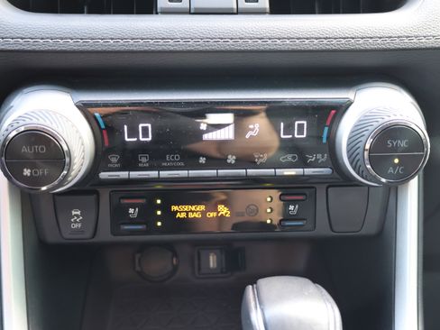 Used 2021 Toyota RAV4 Limited w/ Limited Grade Weather Package AWD/4WD image 36
