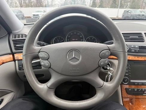 Used 2007 Mercedes-Benz E 320 BlueTEC Sedan image 15