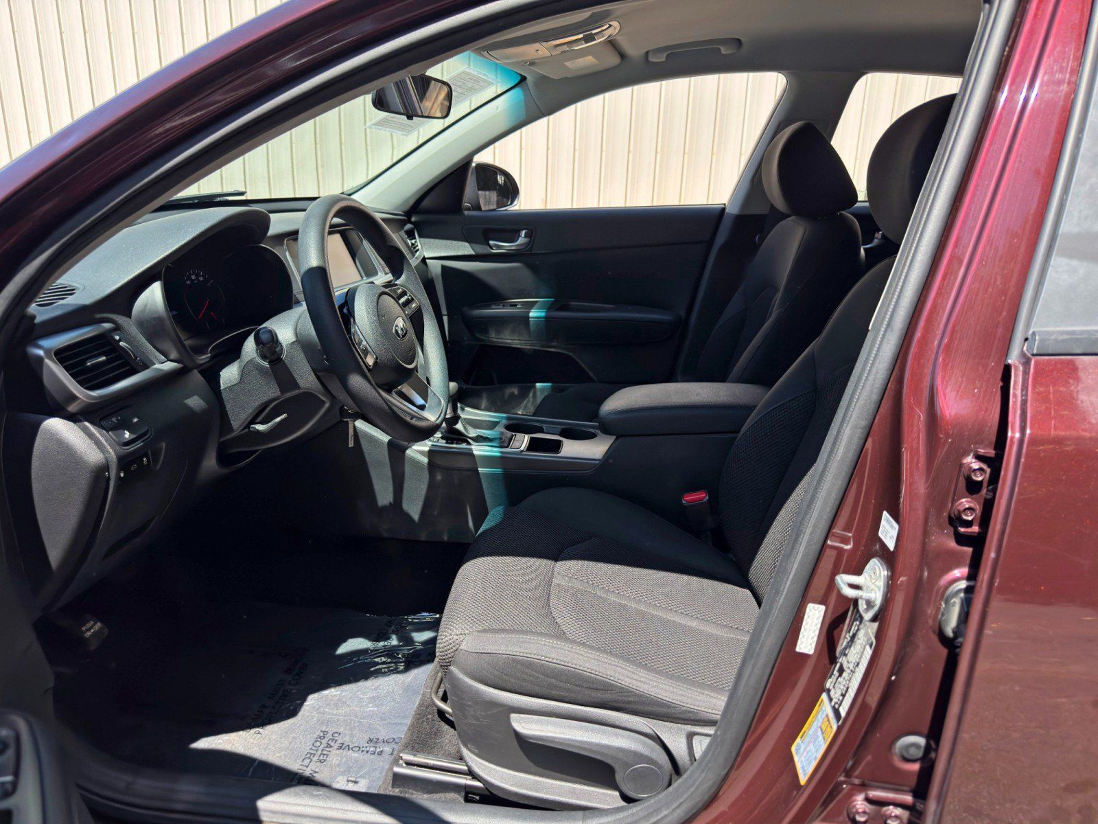Used 2020 Kia Optima LX FWD image 15