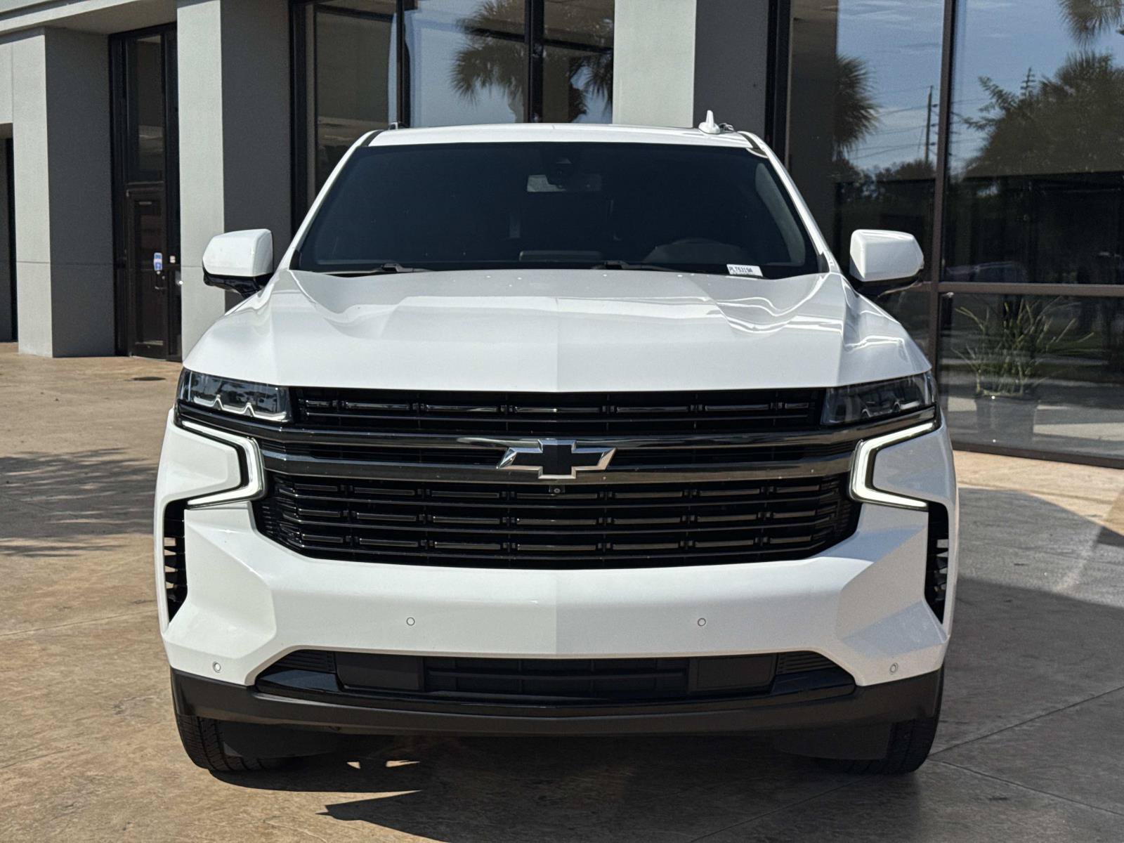 Used 2021 Chevrolet Suburban RST w/ Luxury Package RWD image 8