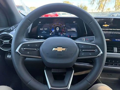 New 2026 Chevrolet Equinox LT w/ Safety and Technology Package FWD image 24