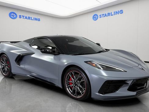 Used 2024 Chevrolet Corvette Stingray Premium Conv w/ Z51 Performance Package RWD image 20