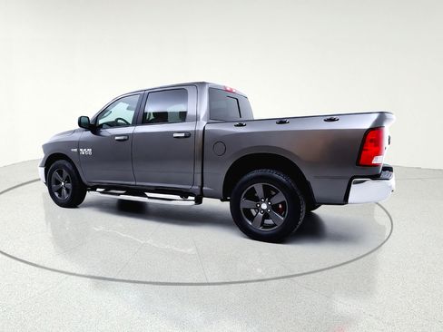 Used 2017 RAM 1500 Classic SLT AWD/4WD image 8