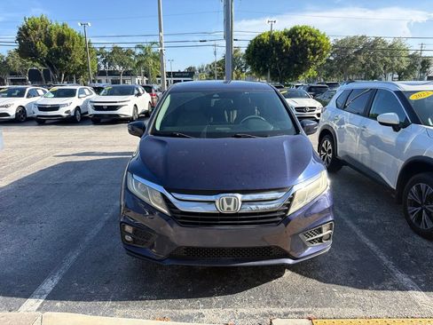 Used 2019 Honda Odyssey EX image 2
