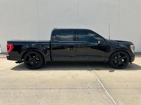 Used 2021 Ford F150 XLT w/ Equipment Group 302A High RWD image 9