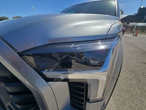 New 2026 Toyota Tundra Limited image 30