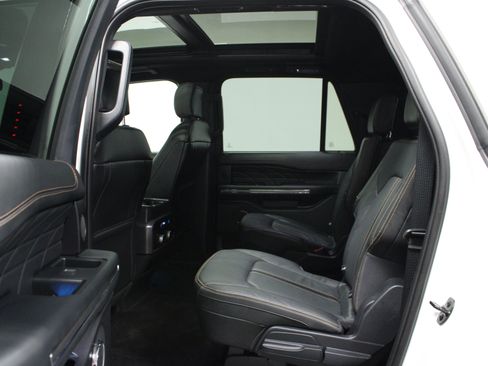 Used 2022 Ford Expedition Max Platinum AWD/4WD image 13