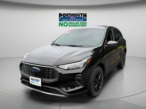 Used 2023 Ford Escape Active AWD/4WD image 16