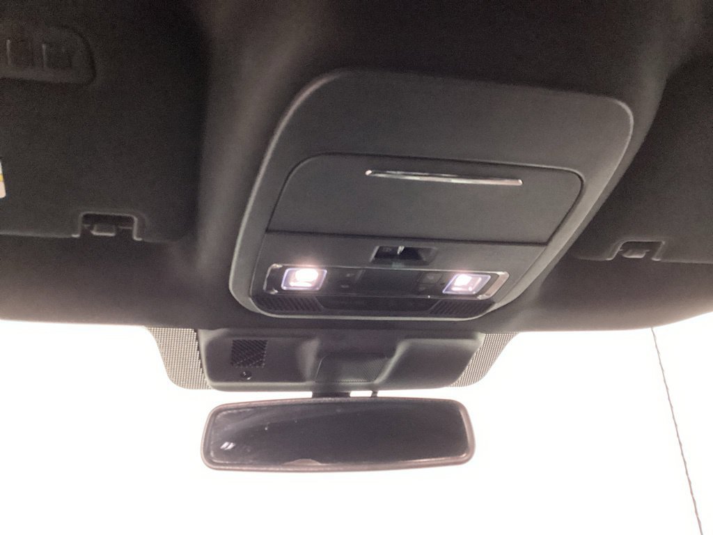 Used 2022 Ford F150 Lariat w/ Equipment Group 502A High AWD/4WD image 18