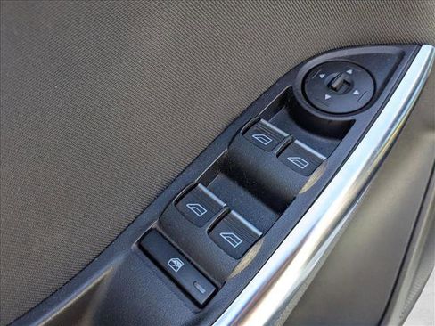 Used 2018 Ford Focus ST w/ Equipment Group 401A image 10