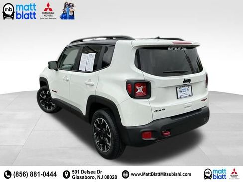 Used 2023 Jeep Renegade Trailhawk image 5