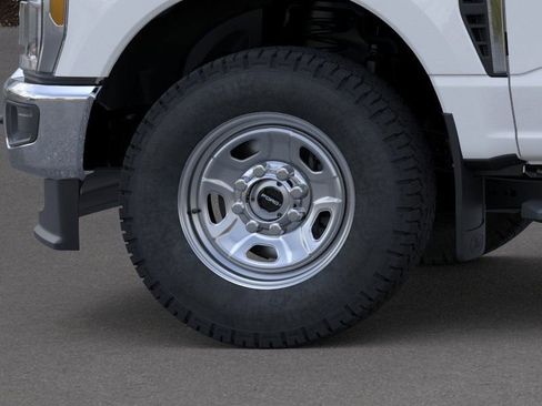 New 2026 Ford F350 XL w/ XL Chrome Package image 19
